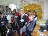 Wizyta dzieci ze SP w Krysku w UG Naruszewo_2010_025