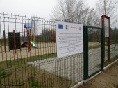 Budowa placów zabaw w Krysku i w Nacpolsku_tablica_Krysk (2)